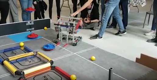 Construeix un robot amb VEX